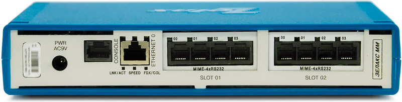 Консольный сервер Zelax MM-221 (задняя панель)